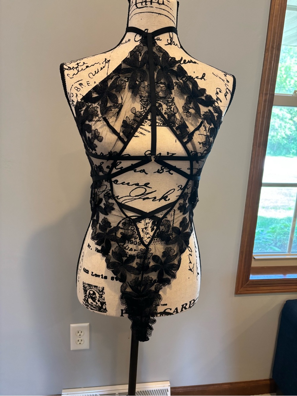 Victoria's Secret Black Floral Lace Strappy Teddy